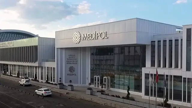 Кампус — Университет Медиполь Анкара