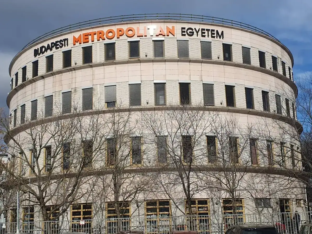 Budapest Metropolitan University (METU) - Budapest
