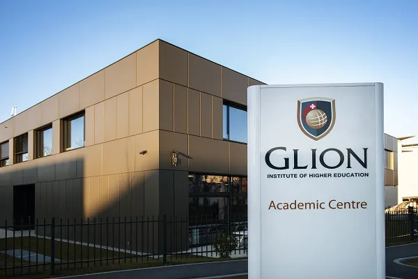 Glion Institute of Higher Education - Монтрё / Бюль