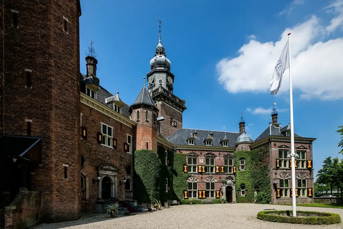 Кампус Nyenrode Business University - Брёкелен, Нидерланды