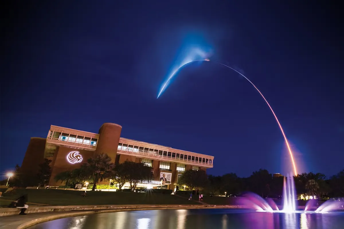 University of Central Florida (UCF) - Орландо, Флорида