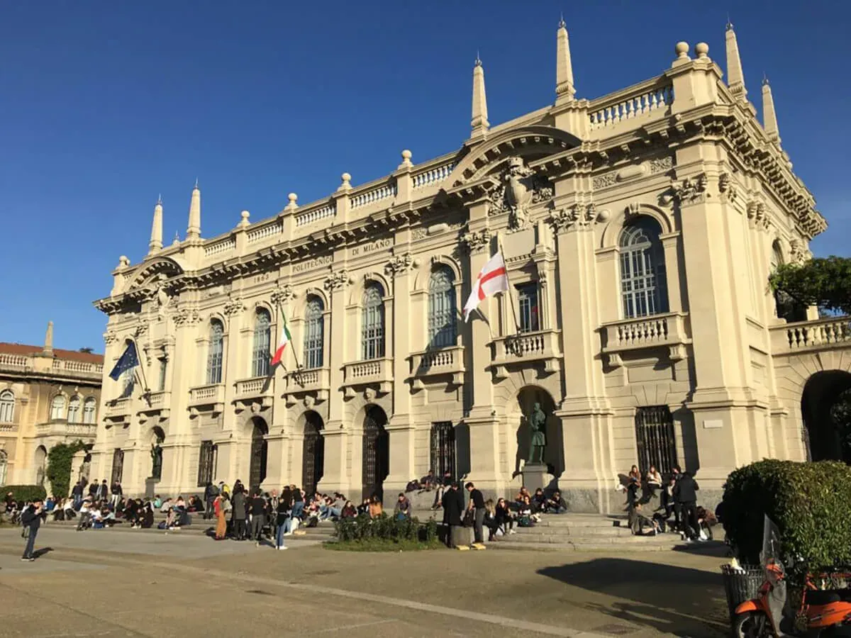 Кампус Politecnico di Milano